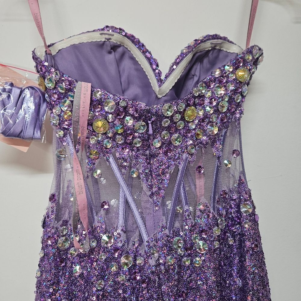 NWT Blush Prom Sequin Prom Dress Size 00 - Picture 7 of 12